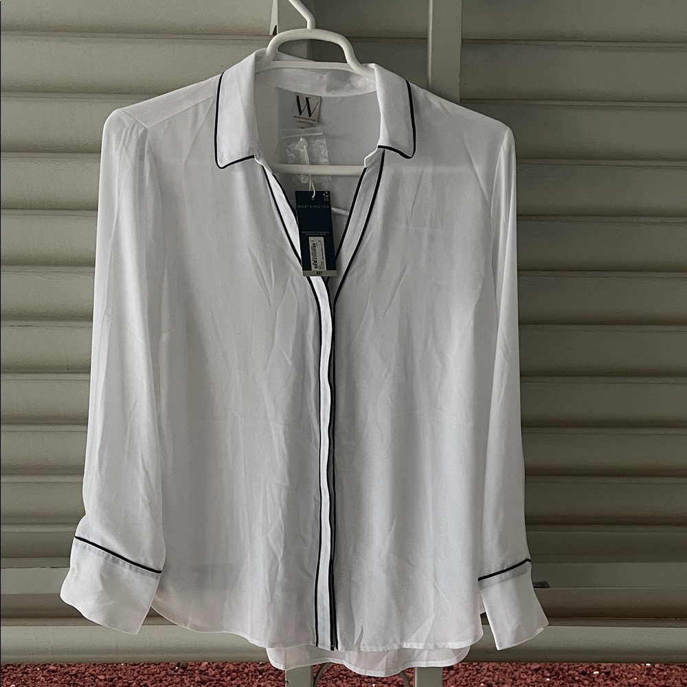 Worthington Classic White Blouse with Black Trim